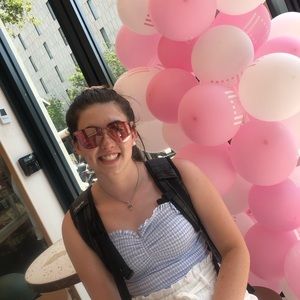 Meet your Posher, Grace